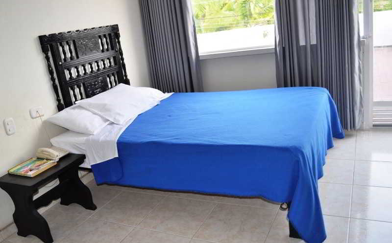 Hotel Calamo Plaza Pitalito Extérieur photo