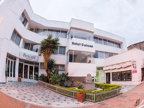 Hotel Calamo Plaza Pitalito Extérieur photo
